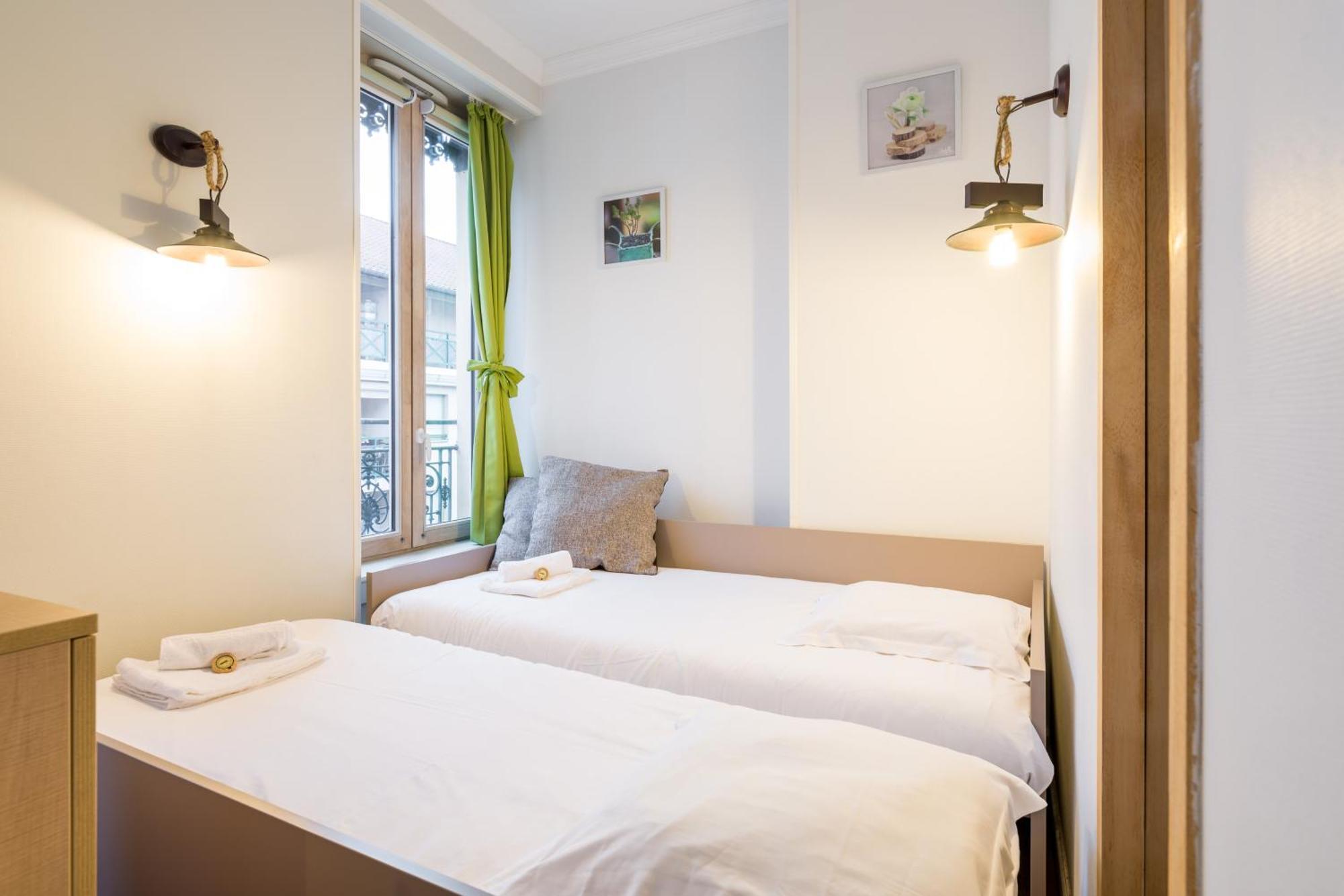 Appartement Les Charmettes du 6ème - Aulyondort Extérieur photo