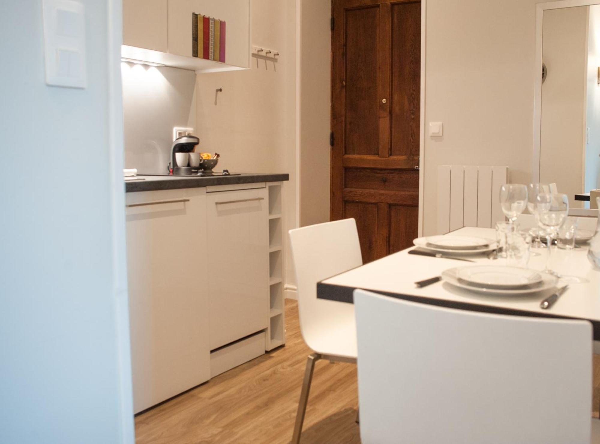 Appartement Les Charmettes du 6ème - Aulyondort Chambre photo