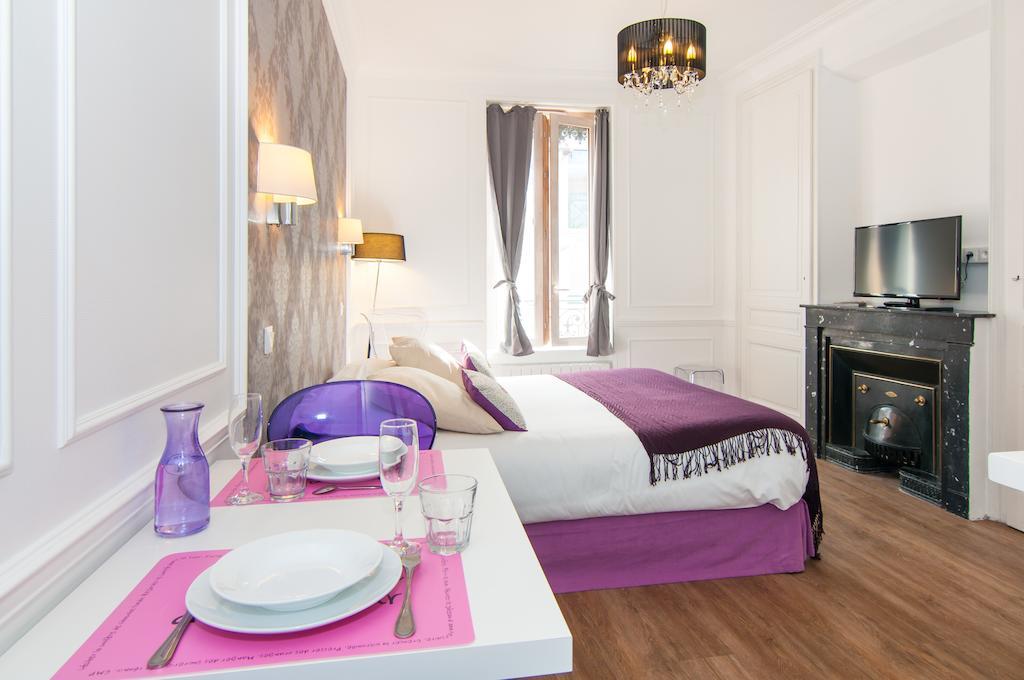 Appartement Les Charmettes du 6ème - Aulyondort Chambre photo