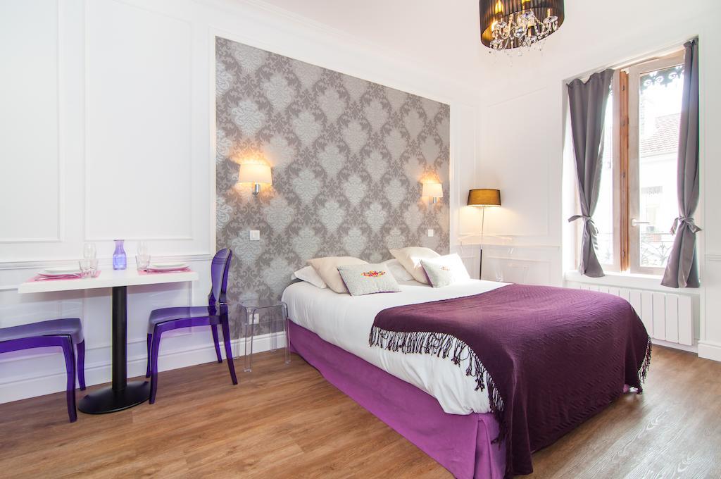 Appartement Les Charmettes du 6ème - Aulyondort Chambre photo
