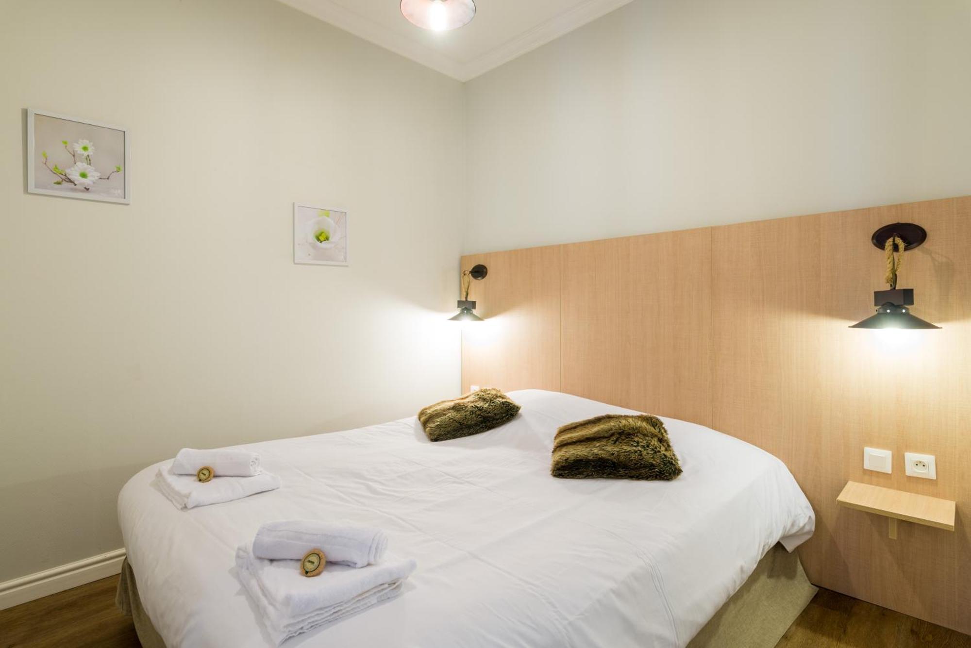 Appartement Les Charmettes du 6ème - Aulyondort Extérieur photo
